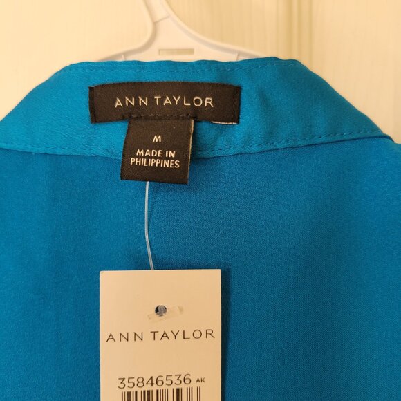 ANN TAYLOR SLEEVELESS RUFFLE BLOUSE SZ M NWT - Picture 7 of 10